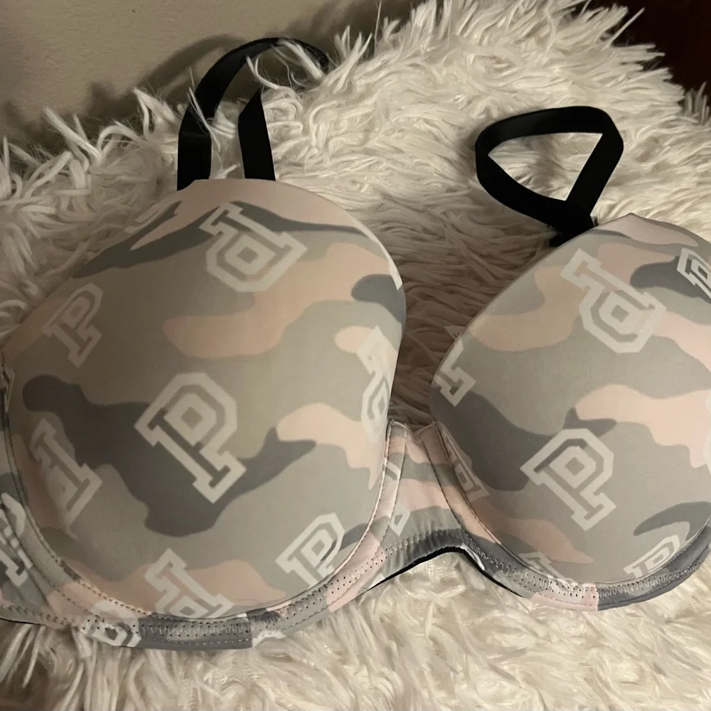 Pink Victoria Secret Bra 36C - Picture 2 of 7